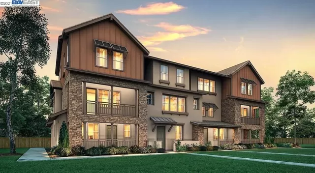 MLS: 40971907 Condo For Sale