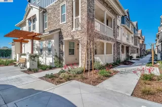 Photo #1: 40973384 Listing