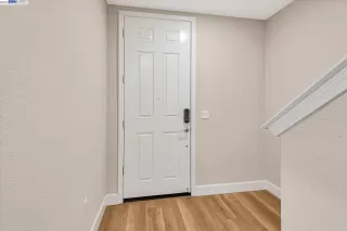 Photo #2: 40976030 Listing