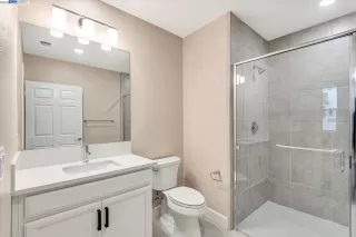 Photo #4: 40976030 Listing