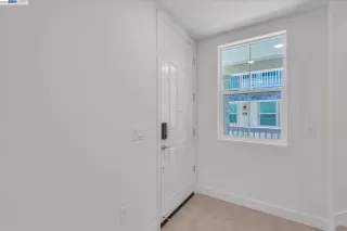 Photo #3: 40978015 Listing