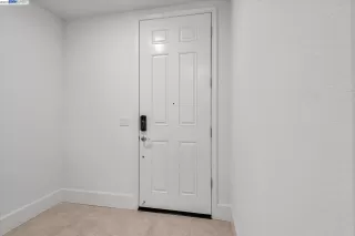 Photo #2: 40981710 Listing 