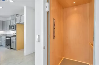 Photo #2: 40990022 Listing