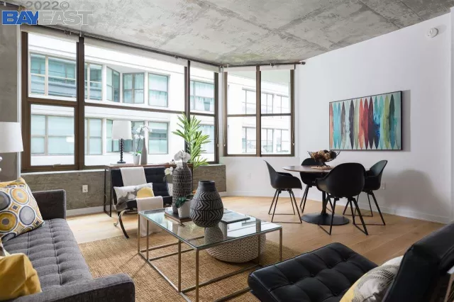 MLS: 40996807 Condo For Sale