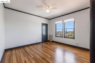 Photo #6: 41001954 Listing