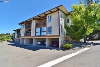 Photo #3: 41002024 Listing 