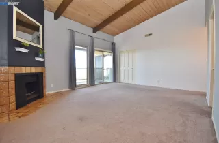 Photo #6: 41002024 Listing 