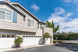 Photo #2: 41004349 Listing 