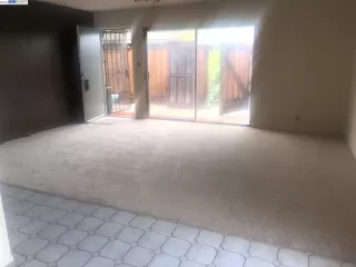 Photo #1: 41005213 Listing