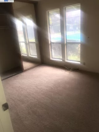 Photo #3: 41005213 Listing