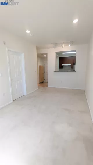 Photo #5: 41005339 Listing 