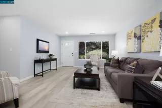 Photo #3: 41005449 Listing