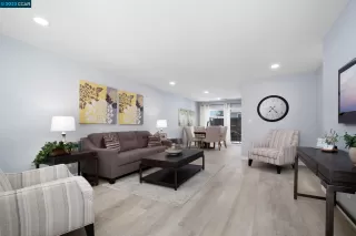 Photo #5: 41005449 Listing