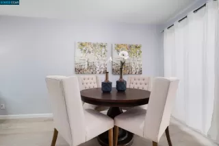 Photo #6: 41005449 Listing