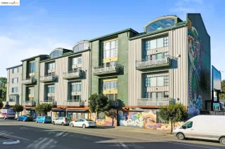 More Details about MLS # 41005592 : 850 W GRAND AVE # 4