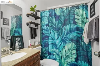 Photo #6: 41005830 Listing