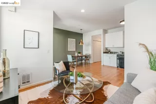 Photo #2: 41006059 Listing 