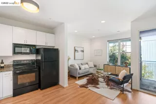 Photo #6: 41006059 Listing 