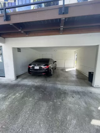 Photo #3: 41007269 Listing
