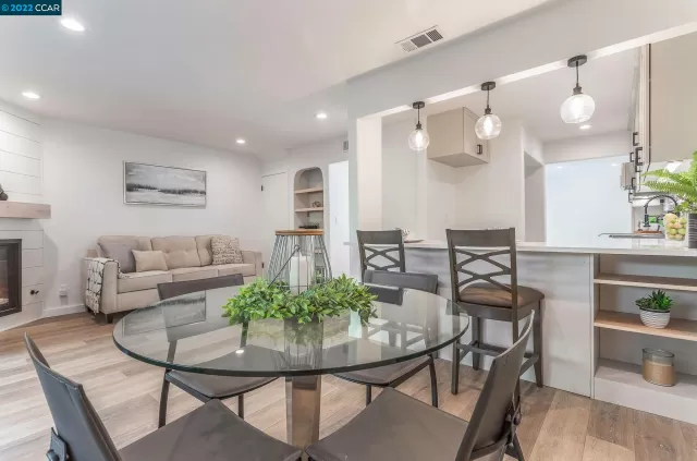 MLS: 41007342 Condo For Sale