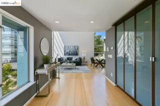 Photo #2: 41007743 Listing