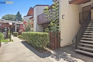 Photo #4: 41008039 Listing 