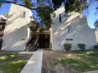 Photo #2: 41008067 Listing