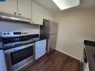 Photo #4: 41008179 Listing