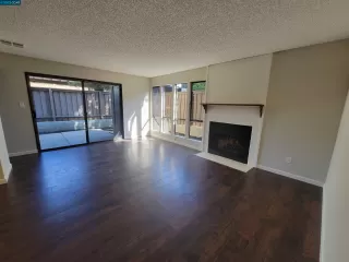 Photo #6: 41008179 Listing