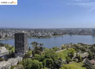 Photo #2: 41008234 Listing 