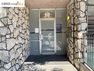 Photo #2: 41008428 Listing 