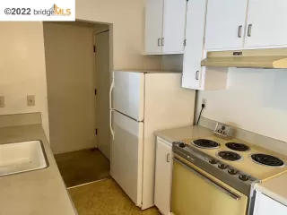 Photo #6: 41008428 Listing 