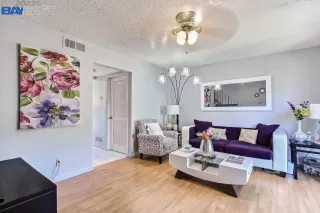 Photo #4: 41008715 Listing