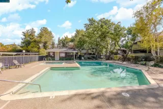 Photo #2: 41009134 Listing 