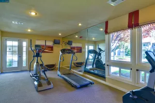 Photo #4: 41009286 Listing