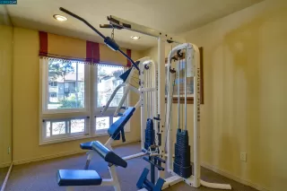 Photo #5: 41009286 Listing