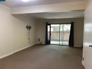 Photo #5: 41009387 Listing