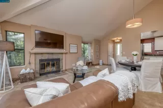 Photo #6: 41009441 Listing