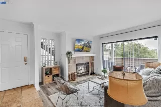 Photo #2: 41009578 Listing