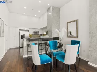 Photo #6: 41009667 Listing