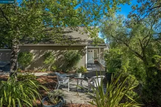 Photo #1: 41009753 Listing