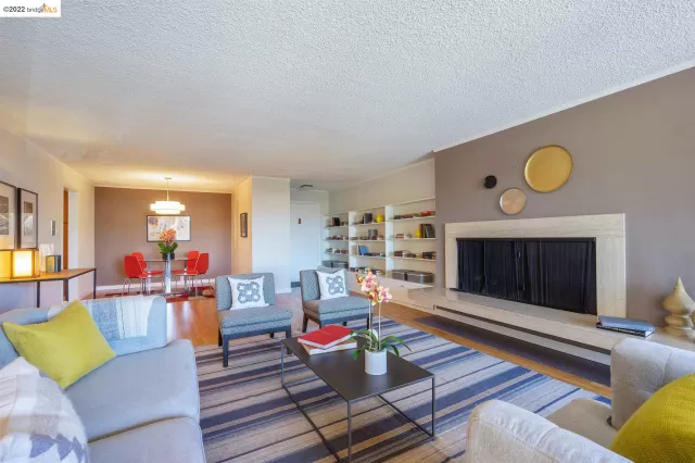 MLS: 41009810 Condo For Sale