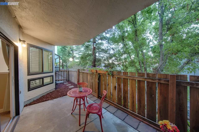 MLS: 41009869 Condo For Sale