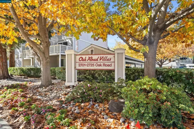 MLS: 41010034 Condo For Sale