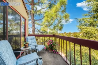 Photo #2: 41010058 Listing