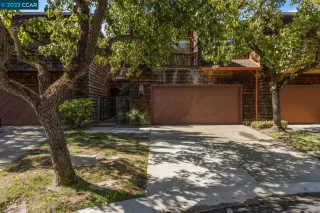 Photo #2: 41010506 Listing