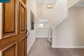 Photo #4: 41010506 Listing