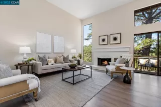 Photo #5: 41010506 Listing