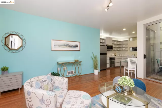 MLS: 41010683 Condo For Sale