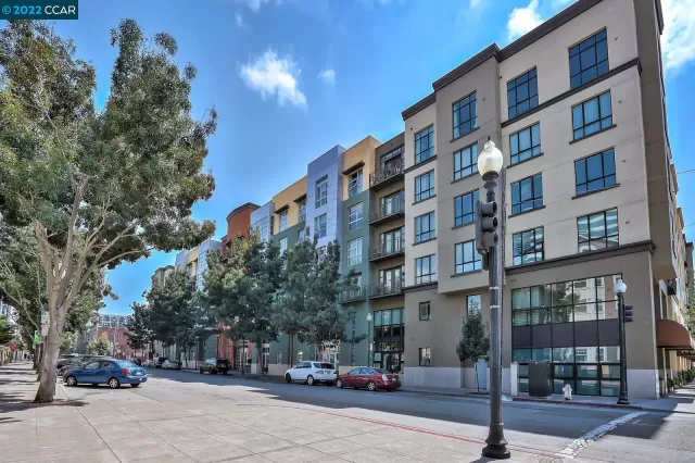 MLS: 41011095 Condo For Sale